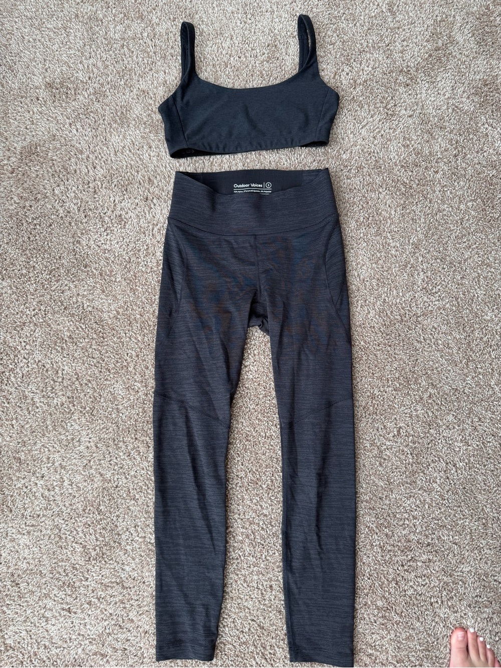 2 PIECE Outdoor Voices Charcoal Black High-Rise Leggings